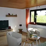 Traudi's Huesing * Born