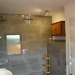Traudi's Huesing Appartement Born